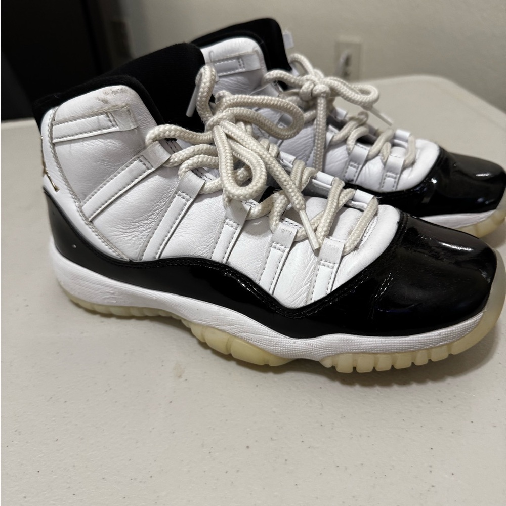 JORDAN 11 RETRO GS 'GRATITUDE / DEFINING MOMENTS'